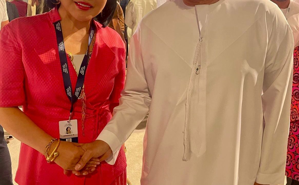 هونغ شيانغ تشي تدخل الصين ساحة الإنتاج العربي في قمة الإعلام بدبي وتدخل ساحة الإنتاج المصري قريبا