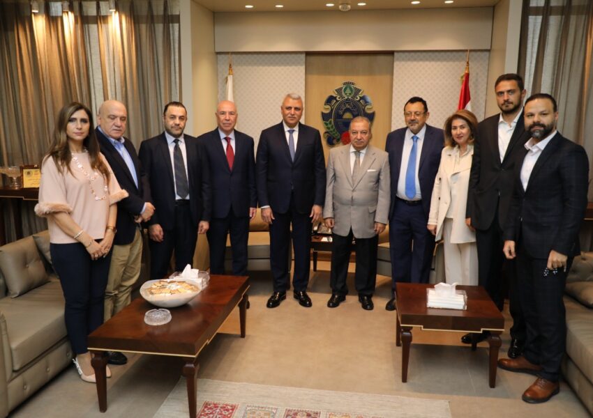 إستقبل المدير العام للأمن العام اللواء حسن شقير وفداً من نقابة الصحافة في لبنان