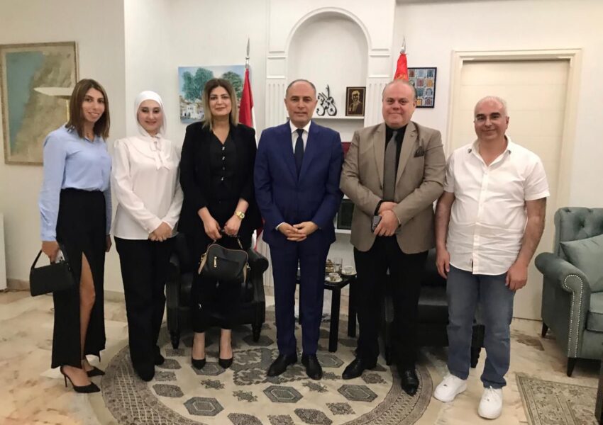 السفير التونسي بوراوي الإمام يستقبل وهيب سيقلي صاحب ثانوية غاردن سيتي