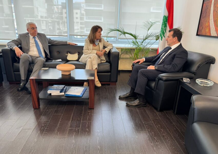 شحادة يستقبل عميدة كلية طب الأسنان في USJ.. ومؤتمر عن الـAI in Healthcare
