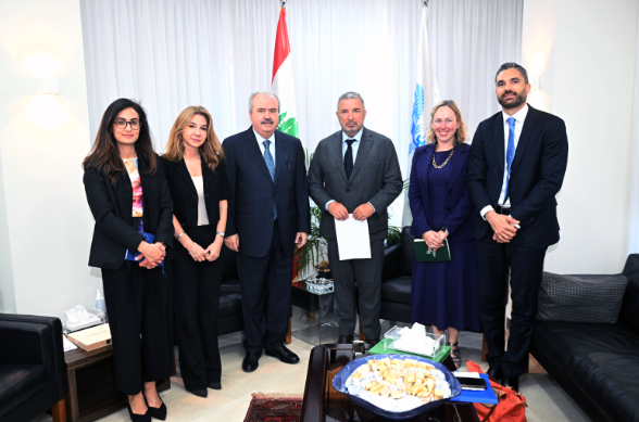 لقاء وزير المالية مع وفد البنك الدولي (لقاء وزير المالية مع البنك الدولي)