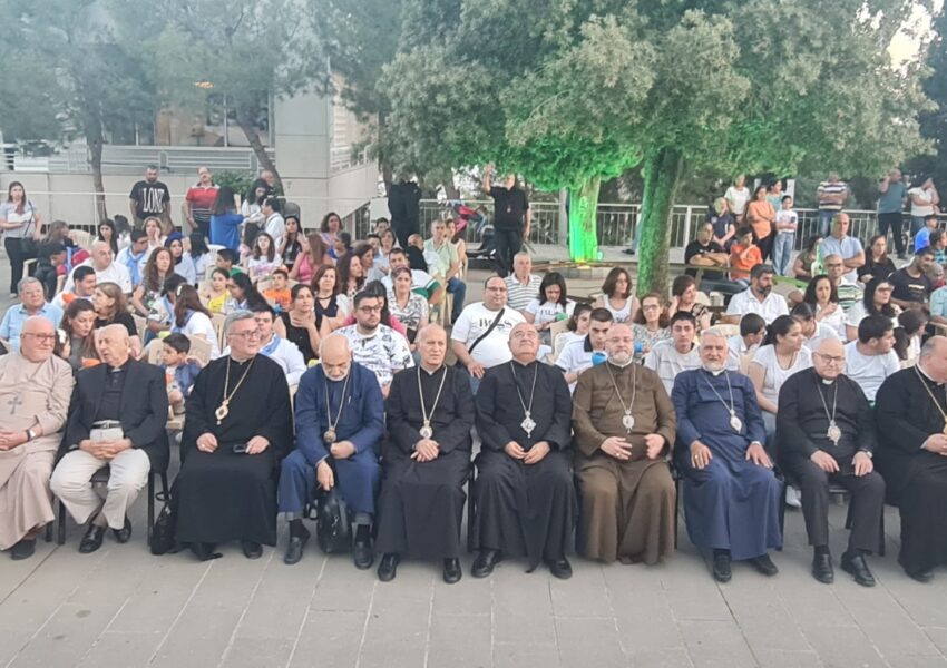 البطريرك العبسي لأصحاب الإرادات الصلبة في زحلة : اخذنا منكم رجاء وقوة