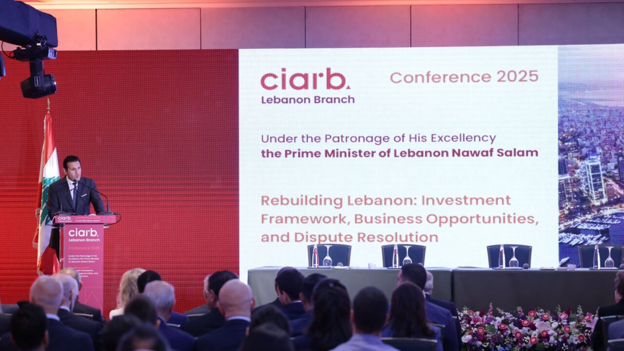 المعهد الملكي للمحكمين ciarb إفتتح مؤتمر إعادة بناء لبنان:أطر الاستثمار،آفآق الاعمال وحل النزاعات” في فينيسيا