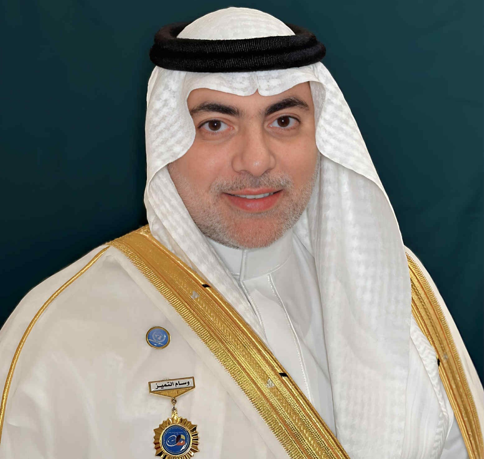 في عيد ميلاده.. أوسمة السلام والأناقة تزين مسيرة الدبلوماسي د. عاطف سندي وتؤكد مكانته الرفيعة عربياً ودولياً