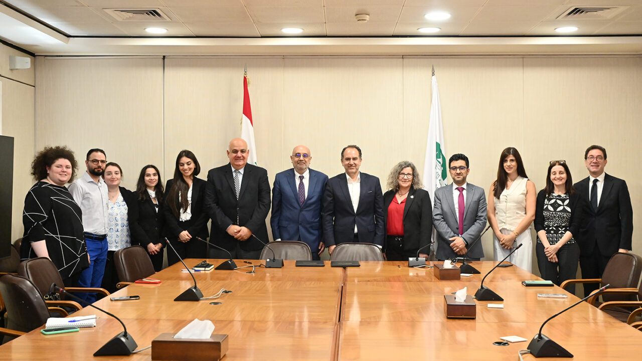 مذكرة تفاهم بين LAU و مركز LCPS
