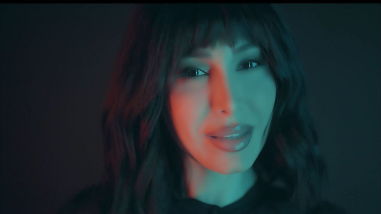 يارا تعود للهجتها الأم… وأغنية لبنانية جديدة تشعل الحماس!